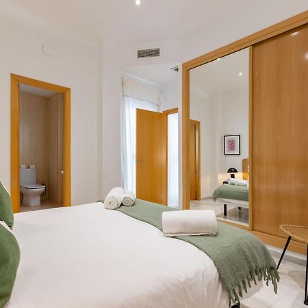Terceros City Center Deluxe By Valcambre Севілья Екстер'єр фото
