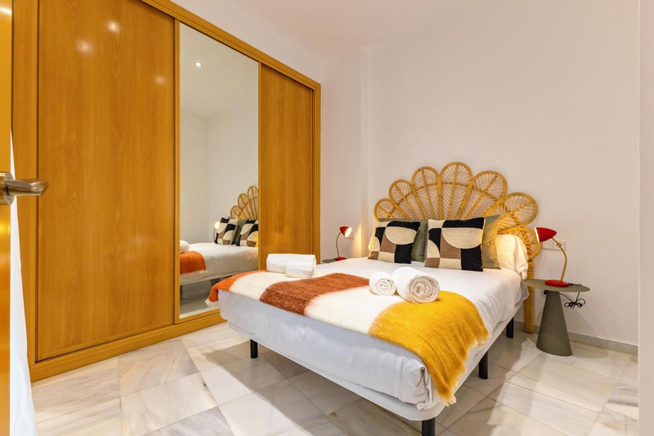 Terceros City Center Deluxe By Valcambre Севілья Екстер'єр фото